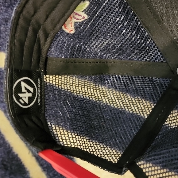 Mens OS 47 Brand Boston Red Sox Stop And Shop Stars Stripes Flag Mesh Snap-Back. - Picture 3 of 4